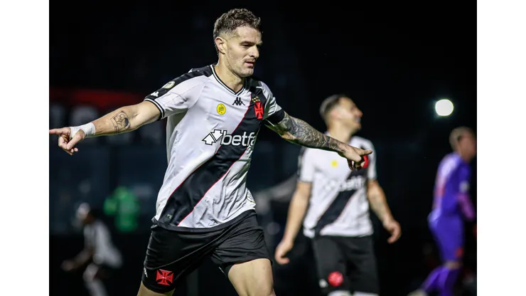 Vasco e Athletico-PR se encontram novamente na mesma semana.