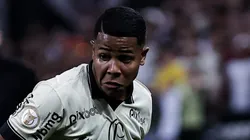 SP - SAO PAULO - 02/12/2023 - BRASILEIRO A 2023, CORINTHIANS X INTERNACIONAL - Wesley jogador do Corinthians durante partida contra o Internacional no estadio Arena Corinthians pelo campeonato Brasileiro A 2023. Foto: Fabio Giannelli/AGIF