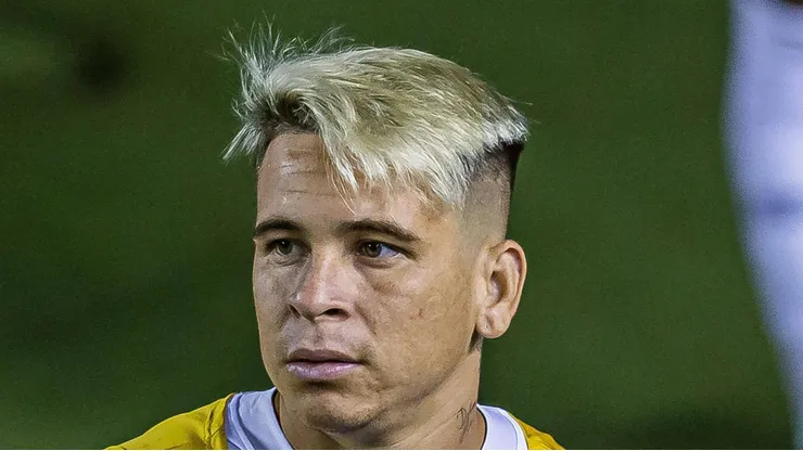 Soteldo durante sua passagem no Peixe. Jogador está emprestado.