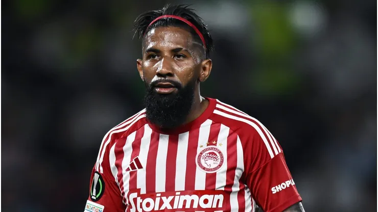 Botafogo não conseguiu contratar Rodinei.
