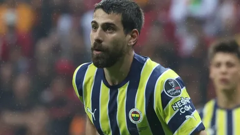 Luan Peres durante partida entre Galatasaray e Fenerbahçe, pela Super Liga Turca, no Nef Galatasaray Stadium, no dia 04/06/2024. Foto: Tolga Adanali