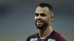 Michael comemorando o gol marcado contra Red Bull Bragantino pelo Brasileirão