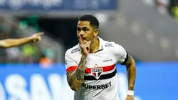 Luciano foi criticado por torcedores do São Paulo. Foto: Marco Miatelo/AGIF