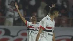 William comemora gol pelo São Paulo em partida diante do Vitória. Foto: Anderson Romao/AGIF