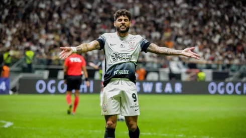 Yuri Alberto durante jogo do Timão. Atacante perdeu chances claras de gol.