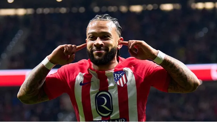 Memphis Depay, atacante holandês - Foto: Angel Martinez/Getty Images