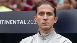 RJ - RIO DE JANEIRO - 24/08/2024 - FINAL MUNDIAL SUB20, FLAMENGO X OLIMPYACOS - Filipe Luis tecnico do Flamengo durante partida contra o Olimpyacos no estadio Maracana pela Taca Intercontinental Sub20. Foto: Jorge Rodrigues/AGIF