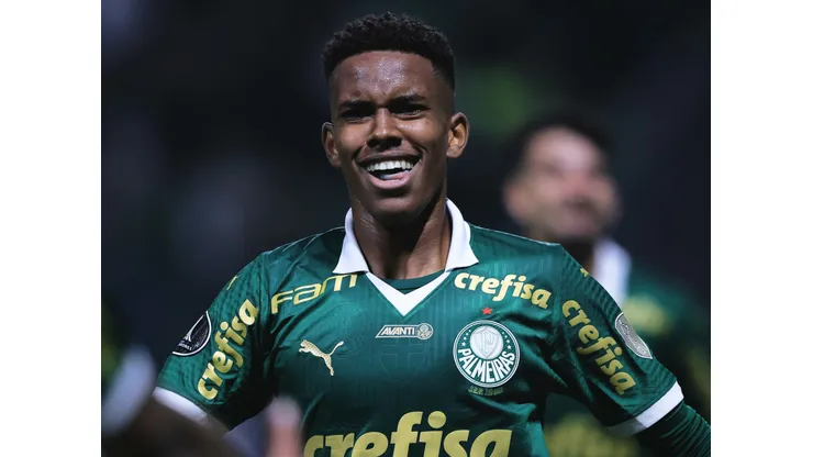 Após convocação para a Seleção Brasileira, Estevão tem grande partida contra o Cuiabá