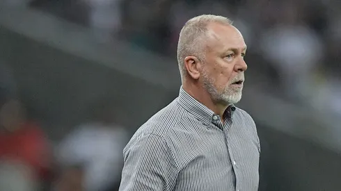 Mano Menezes define escalação do Fluminense. Foto: Thiago Ribeiro/AGIF