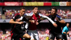 Nemanja Matic e Duje Caleta-Car pelo Lyon em partida diante do Arsenal. (Photo by Angel Martinez/Getty Images)