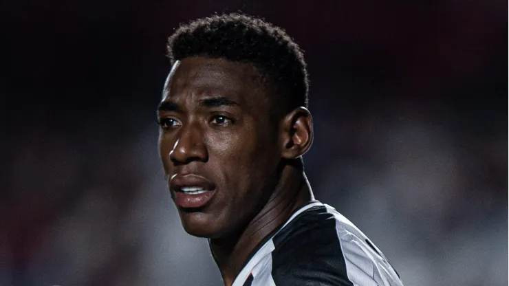 Léo Pelé deve deixar o Vasco Foto: Isabela Azine/AGIF