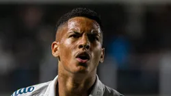 Ãngelo ex-Santos, em ação pelo Peixe - Foto: IMAGO / Fotoarena