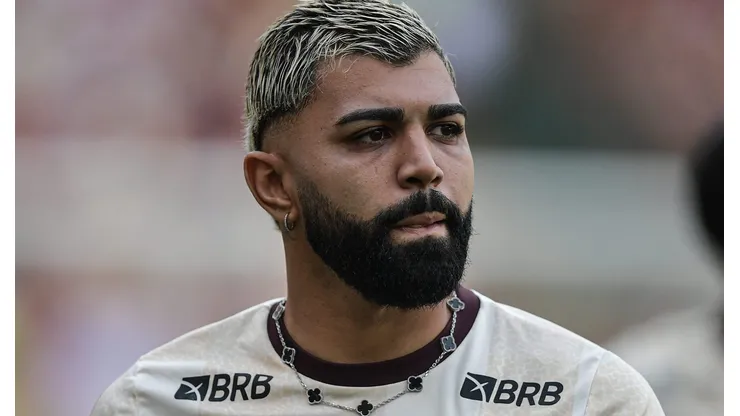 Gabigol agitou a movimentação no Palestra durante janela de transferência