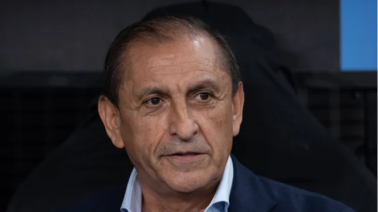 - Ramón Díaz, atual técnico do Corinthians