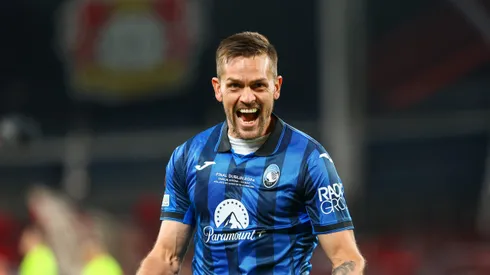 Rafael Tolói em campo durante a final da última Liga Europa. Foto: Yannis Halas/Getty Images
