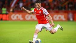 Lateral vem ganhando espaço na equipe. Maxi Franzoi/AGIF.