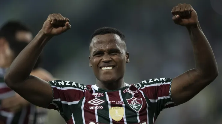 Jhon Arias comemora classificação do Fluminense diante do Grêmio. Foto: Jorge Rodrigues/AGIF