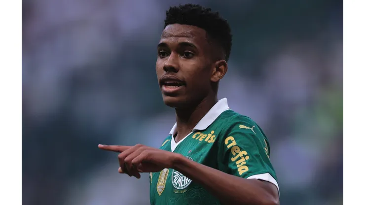 Estêvão está preparado para o duelo contra o Botafogo