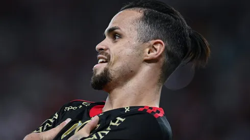 Michael comemorando gol pelo Flamengo contra o Atlético/GO, no Maracanã, em partida válida pelo Campeonato Brasileiro de 2021, no dia 05/11. Foto: Andre Borges