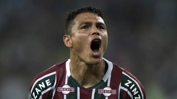 Thiago Silva, em ação pelo Fluminense - Foto: Jorge Rodrigues/AGIF