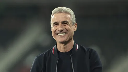 RJ - RIO DE JANEIRO - 27/06/2023 - LUIS CASTRO, TECNICO DO BOTAFOGO - Luis Castro, tecnico do Botafogo, no Engenhao, na temporadas de 2022 e 2023. Durante Foto: Jorge Rodrigues/AGIF