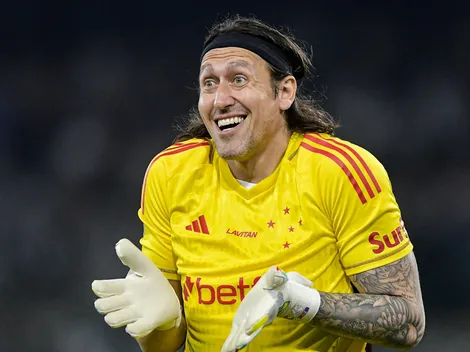 Cássio elege gol mais bonito que sofreu na carreira