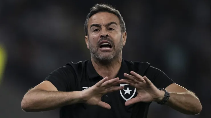 Palmeiras foi exaltado por Artur Jorge.
