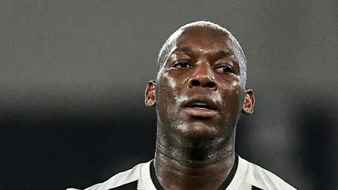 Patrick de Paula é emprestado pelo Glorioso.