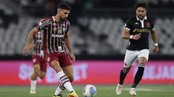 Ignacio, jogador do Fluminense com a posse da bola durante partida no Brasileirao 2024 entre o Vasco no Estádio Olímpico, Rio de Janeiro