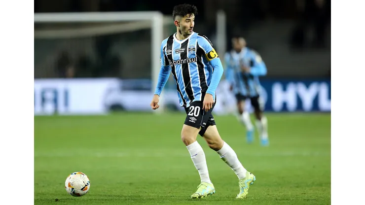 Fluminense e Grêmio se enfrentam pela Libertadores.