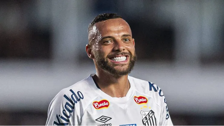 - Guilherme, atacante do Santos