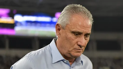 RJ - RIO DE JANEIRO - 18/08/2024 - BRASILEIRO A 2024, BOTAFOGO X FLAMENGO - Tite tecnico do Flamengo durante partida contra o Botafogo no estadio Engenhao pelo campeonato Brasileiro A 2024. Foto: Thiago Ribeiro/AGIF