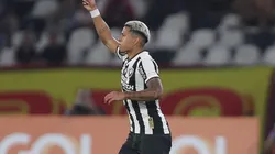 RIO DE JANEIRO, BRAZIL - AUGUST 18: Matheus Martins of Botafogo celebrates after scoring the team´s third goal during the match between Botafogo and Flamengo as part of Brasileirao 2024 at Estadio Olimpico Nilton Santos on August 18, 2024 in Rio de Janeiro, Brazil. (Photo by Wagner Meier/Getty Images)