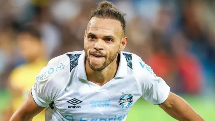Braithwaite, atacante do Grêmio.