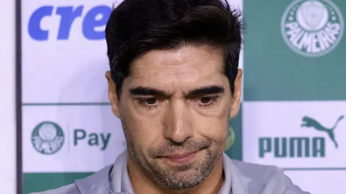 Abel Ferreira é criticado por boa parte da torcida do Palmeiras. Foto: Marcello Zambrana/AGIF
