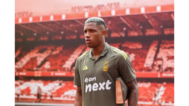 Danilo do Nottingham Forest ex-Palmeiras