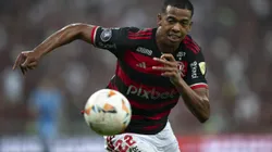 Carlinhos jogador do Flamengo durante partida contra o Bolivar. Foto: Jorge Rodrigues/AGIF