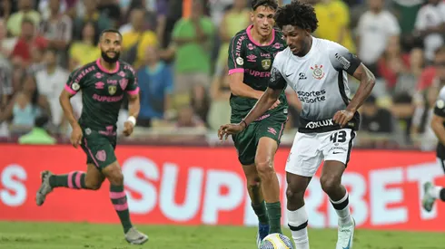 Talles Magno jogador do Corinthians durante partida contra o Fluminense. Foto: Thiago Ribeiro/AGIF