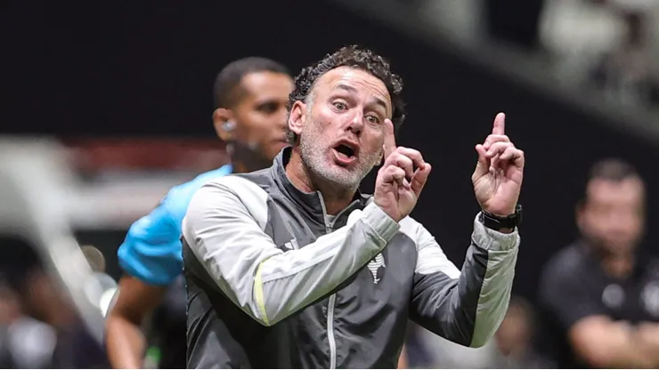Milito em partida do Copa do Brasil 2024