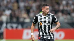 Paulinho atuou alguns minutos contra o Cuiabá