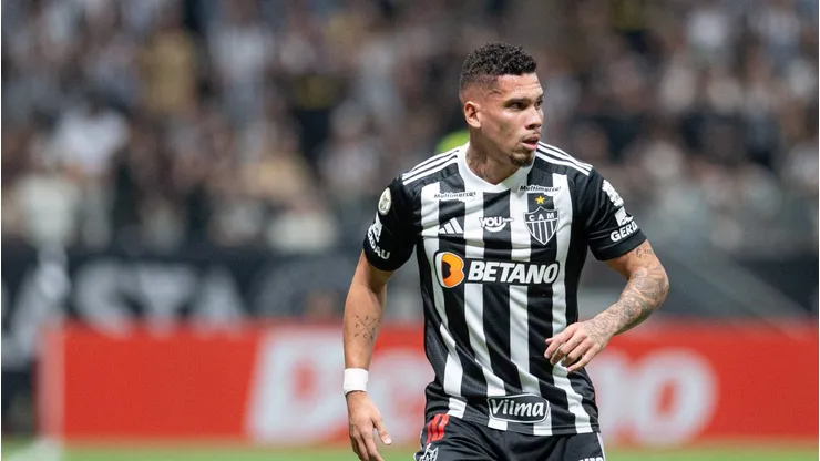 Paulinho atuou alguns minutos contra o Cuiabá