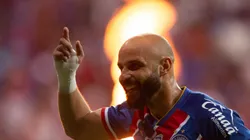 Thaciano comemorando gol marcado contra o Juventude pelo Brasileirão 2024