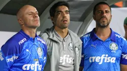 Abel Ferreira e sua comissao técnica encerram preparação visando clássico contra o São Paulo.