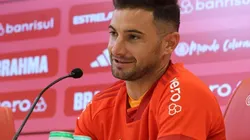 Lucas Alario propõe saída de Internacional e se oferece ao River Plate