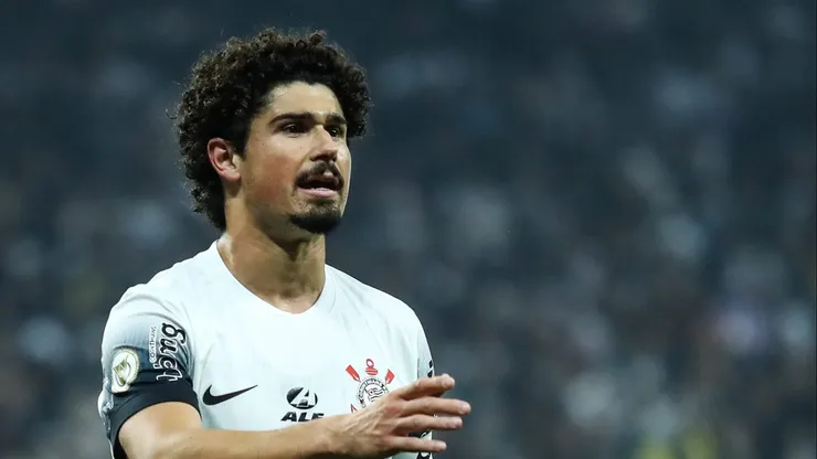 André Ramalho projeta 'jogo de seis pontos' para o Corinthians