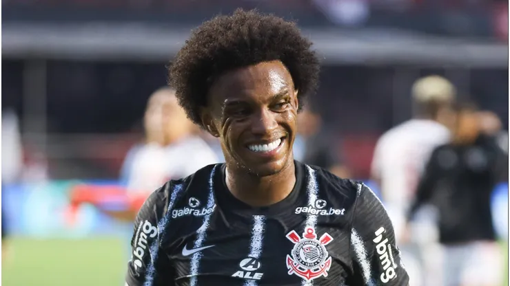 Torcida do Corinthians se divide sobre Willian.