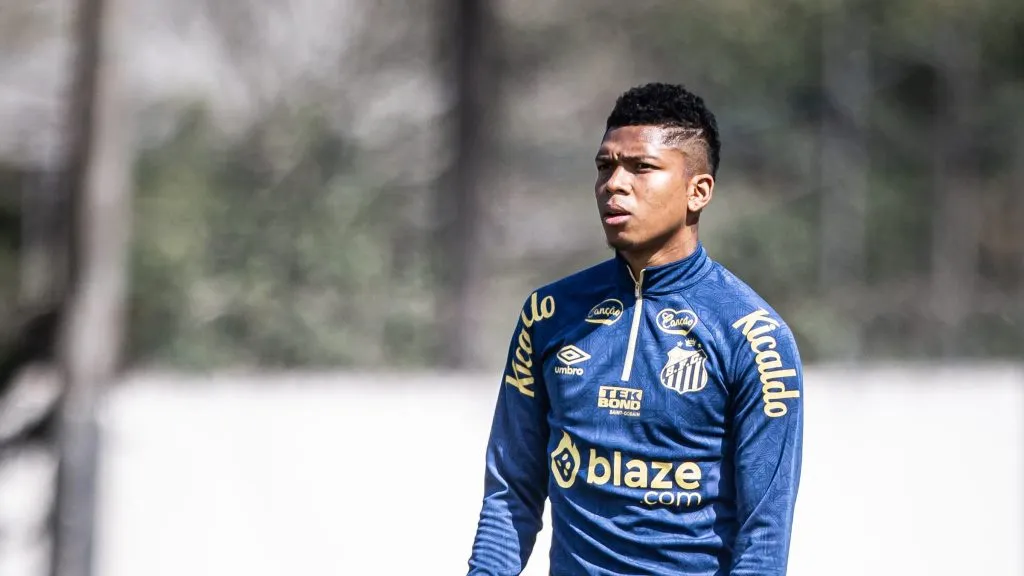 Billy Arce é relacionado e pode estrear pelo Santos. Foto: Raul Baretta/ Santos FC