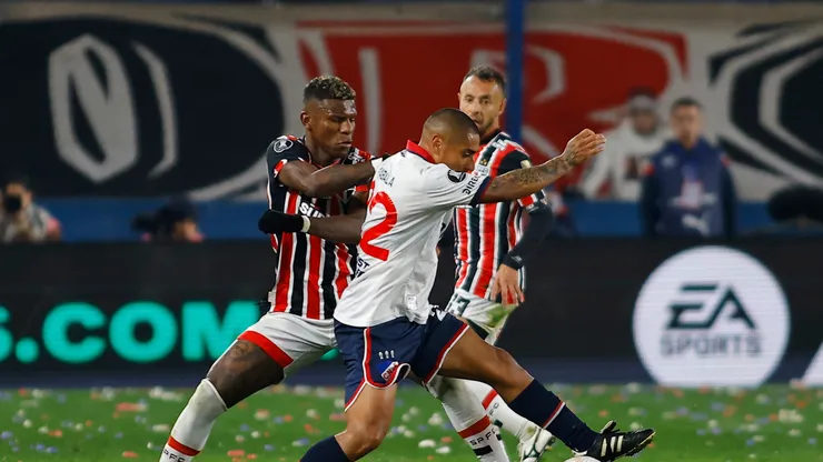 Nacional e São Paulo empatam sem gols. Foto: Ernesto Ryan/Getty Images