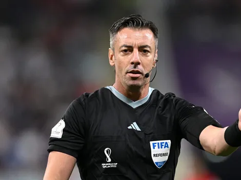 Raphael Claus chega pressionado para o jogo do Vasco