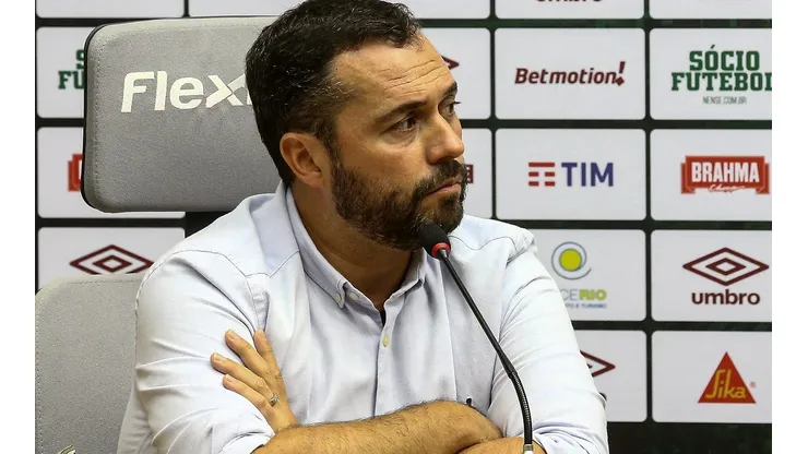 Bittencourt está em verdadaeira novela para fechar com Emiliano Gómez